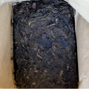 Тибетский хэй ча 2015 год 208 г. Photo 3